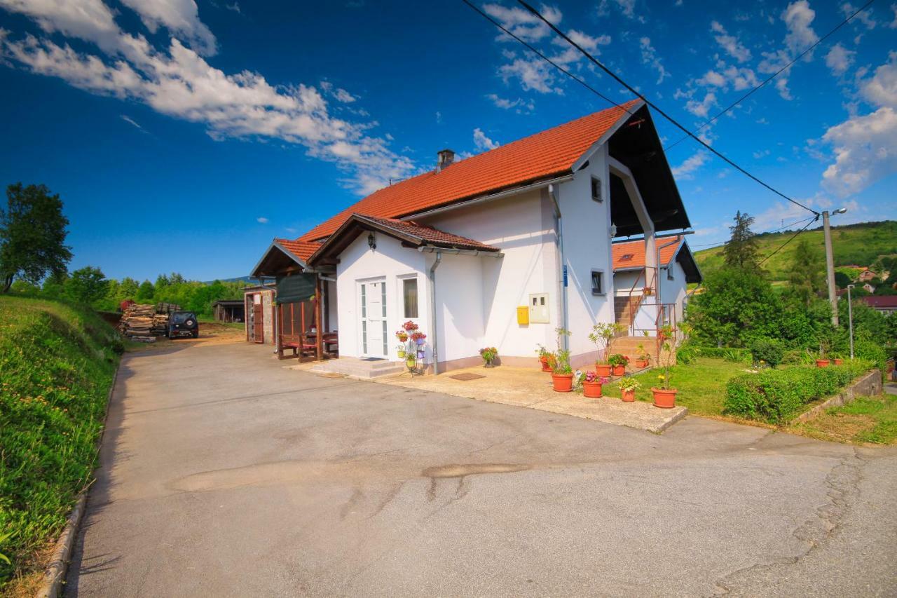 Apartman Katja Rakovica Exterior photo