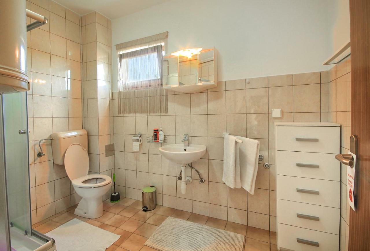 Apartman Katja Rakovica Exterior photo